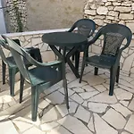 Apartament Jure