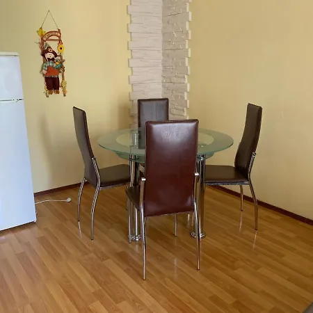 Jure Апартаменты *