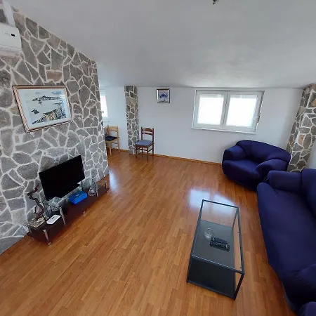 Apartment Jure